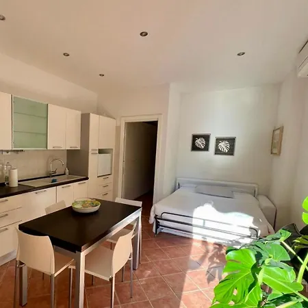 Le Tre Orchidee Apartment